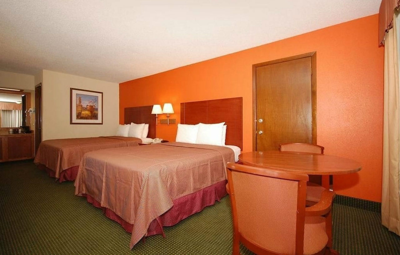 Best Western Montis Inn Saint Robert Exterior foto